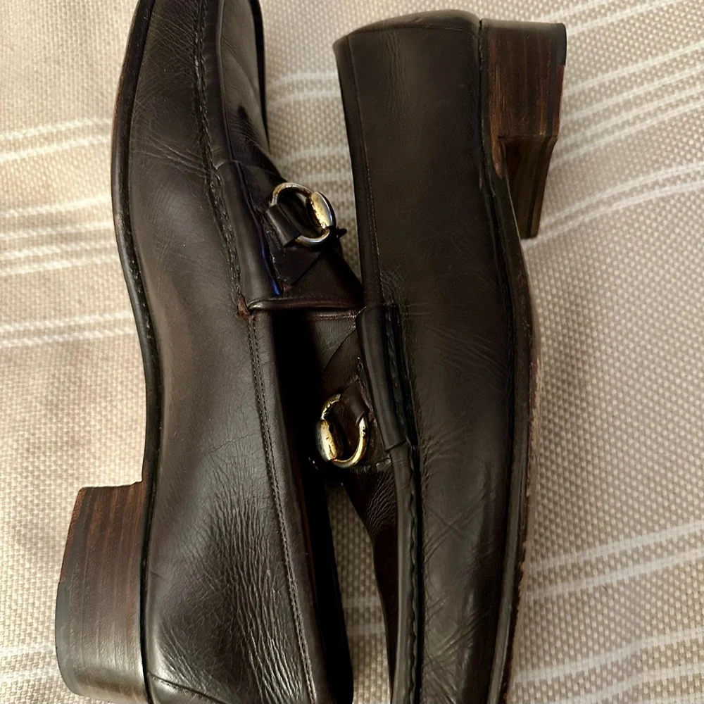 Gucci Men’s Dark Brown Leather Loafers with Gold Horsebit